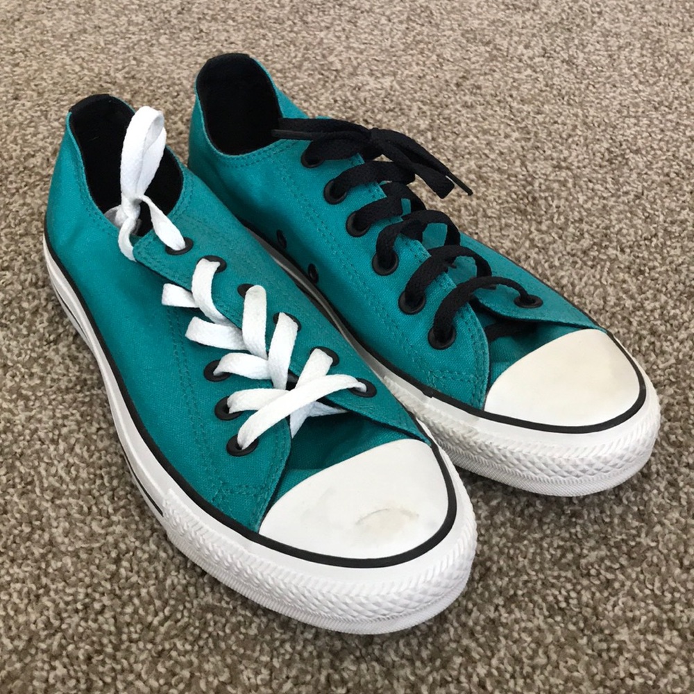 Chuck Taylor’s in Turquoise